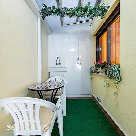 Апартаменты Carina Apartment